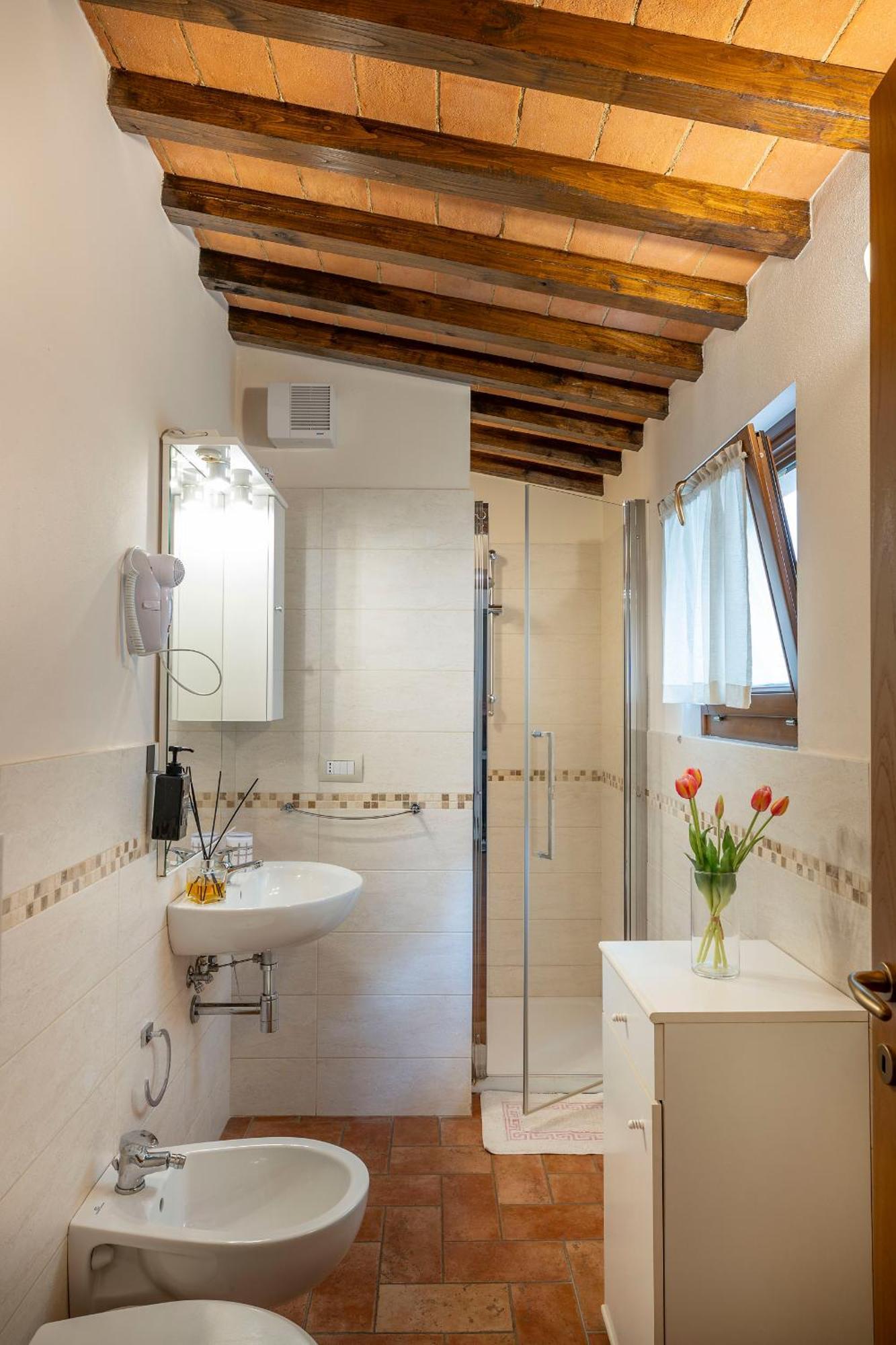 Miva Di Piu Casa Vacanza Arezzo Buitenkant foto